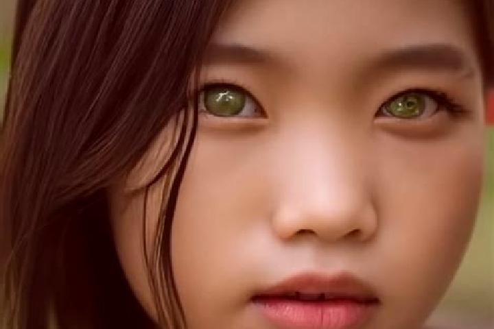 Madison, 25, a red green-eyed asian companion based in Scharnebeck. Offering Overnight, Fetish, Duos, Prostate Massage. Available for incall and outcall, day...