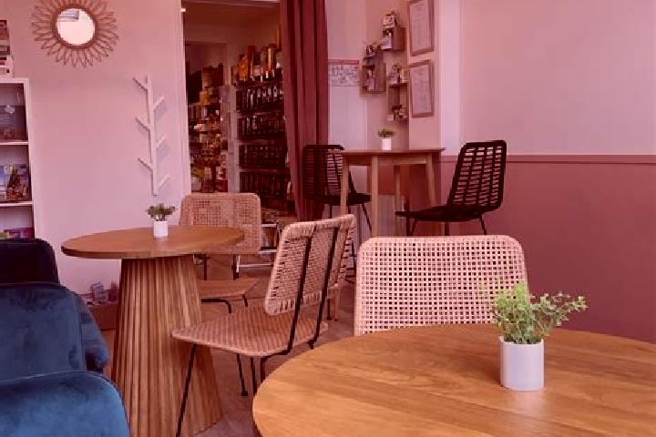 Madison, 25 — Escort in Villers-Bocage, France