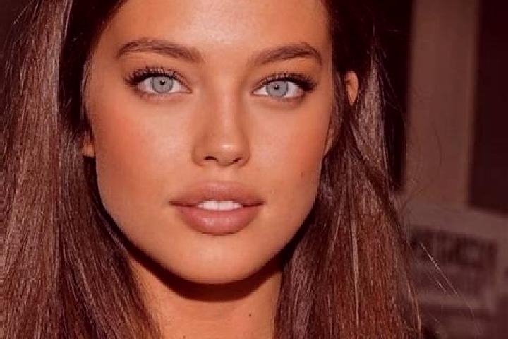 Madison, 26, a chestnut green-eyed mediterranean companion based in Trinidad de Viguera. Offering A-Level, Striptease, Overnight. Available for incall and ou...