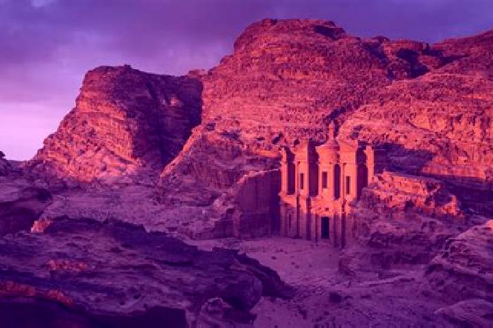 Madison, 26 — Escort in Dayr Alla, Jordan