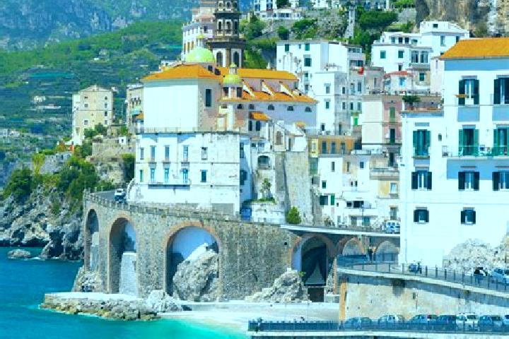 Madison, 26 — Escort in Pasteria-Lapide, Italy