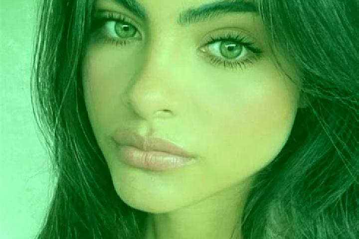 Madison, 27, a black dark-eyed indian companion based in At Tamani ah. Offering Party Girl, Fetish, Duos, OWO. Available for incall and outcall, overnight bo...