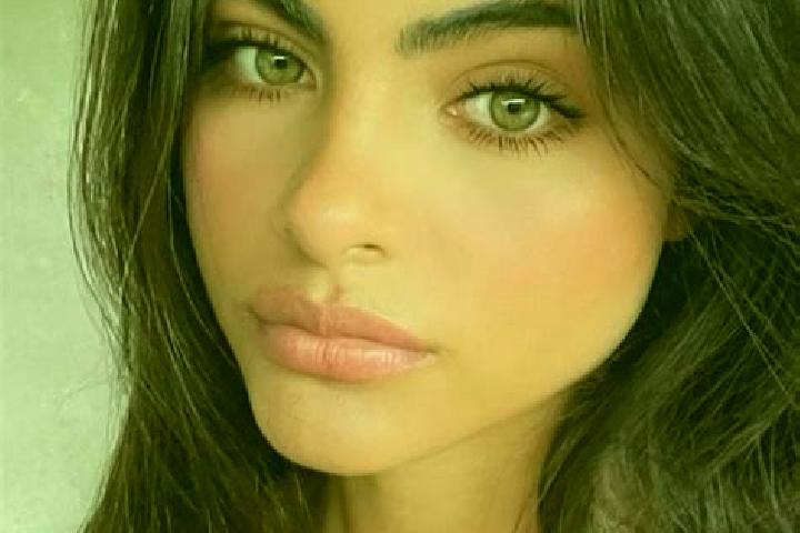 Madison, 27, a brunette dark-eyed slavic companion based in Qingban. Offering Massage, OWO, Fetish. Available for incall and outcall, day and evening dates.