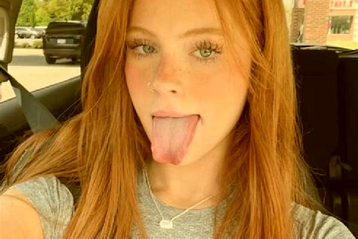 Madison, 27, a red grey-eyed mixed companion based in Novyye Zori. Offering Party Girl, GFE, BDSM, Deep French Kissing. Available for incall and outcall, ove...