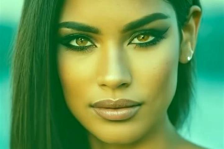 Madison, 28, a dark blonde green-eyed latina companion based in Balsa. Offering Tantra, GFE, Prostate Massage. Available for incall and outcall, day and even...