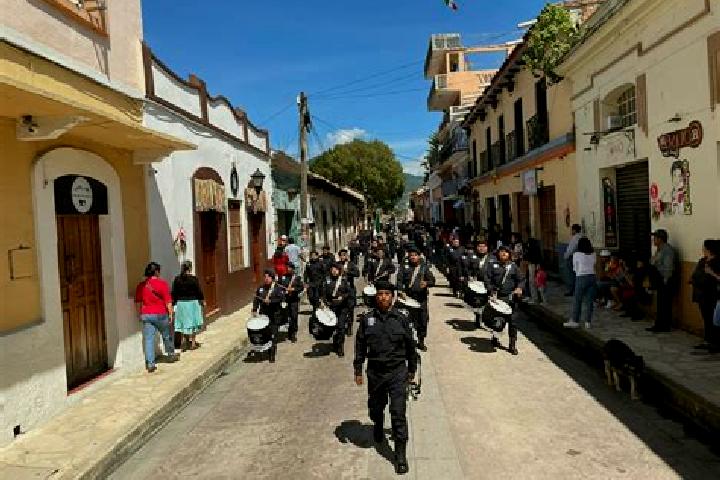 Madison, 28 — Escort in La Moncada, Mexico