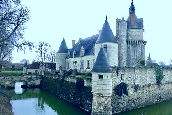 Madison, 29 — Escort in Mirebeau, France