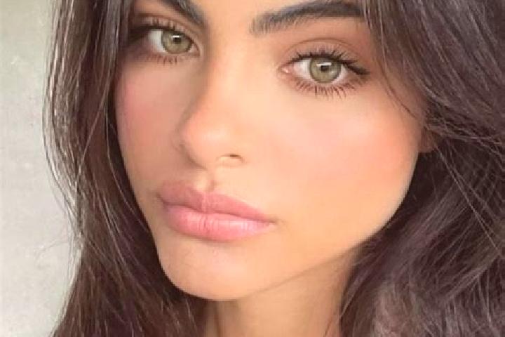 Madison, 30, a black dark-eyed indian companion based in Gangshangji. Offering Massage, Travel Companion, Couples. Available for incall and outcall, day and ...