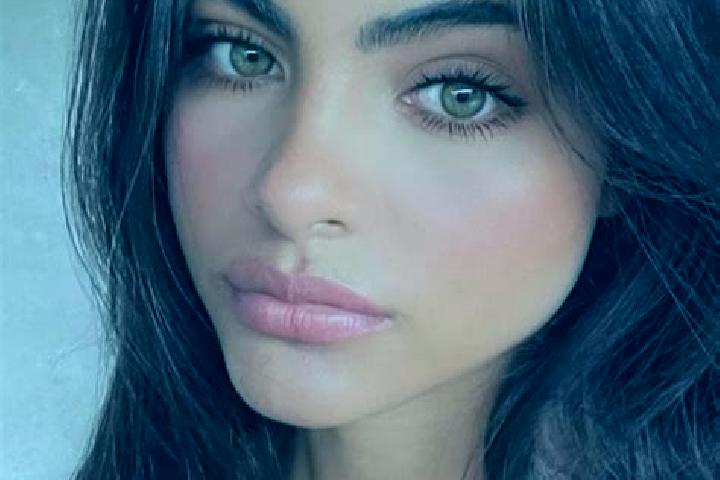 Madison, 30, a chestnut hazel-eyed middle eastern companion based in Cobantasi. Offering Deep French Kissing, A-Level, 69, Prostate Massage. Available for in...