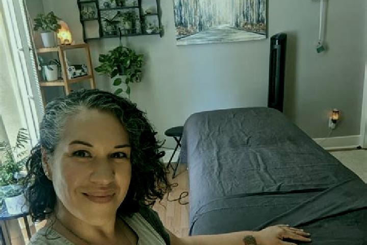 Madison, 31, a black grey-eyed mixed companion based in Clapham. Offering Striptease, BDSM, Girlfriend Experience, Roleplay, Massage. Available for incall an...