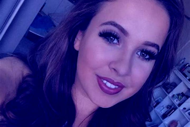 Madison, 31, a brunette brown-eyed mediterranean companion based in Belenobasi. Offering Prostate Massage, Fetish, Erotic Massage. Available for incall and o...