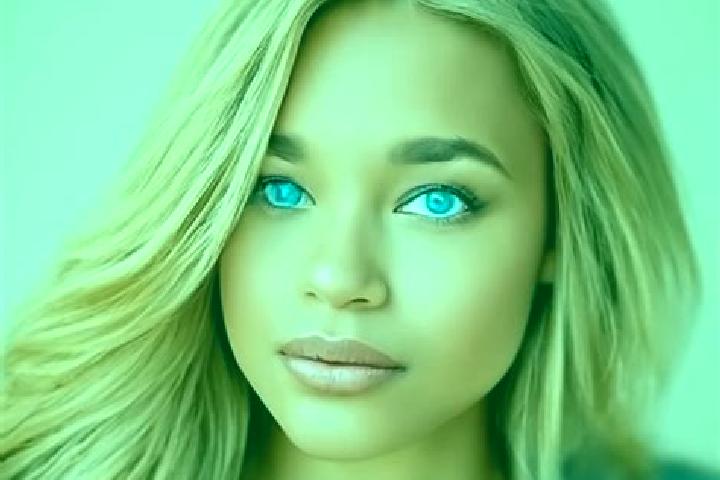 Madison, 31, a dark blonde blue-eyed latina companion based in Josse. Offering Erotic Massage, GFE, Striptease, Tantra, Massage. Available for incall and out...