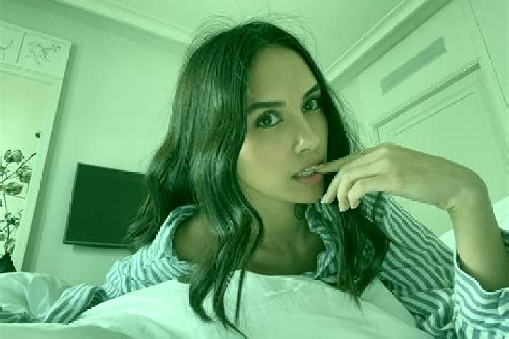 Madison, 32, a black grey-eyed latina companion based in Mope. Offering Couples, Domination, Travel Companion, Girlfriend Experience. Available for incall an...