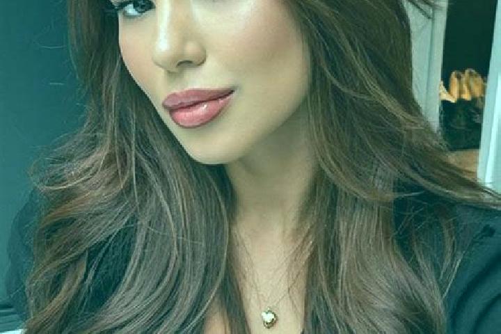 Madison, 32, a chestnut brown-eyed latina companion based in Muang Mok. Offering Fetish, Overnight, Travel Companion. Available for incall and outcall, day a...