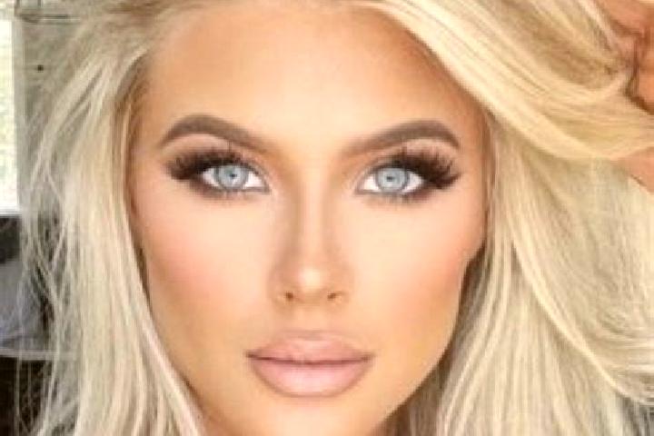 Madison, 32, a platinum blonde green-eyed slavic companion based in Huallhua. Offering Roleplay, Deep French Kissing, GFE. Available for incall and outcall, ...