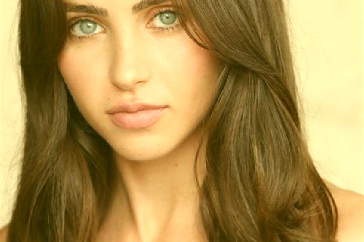 Madison, 33, a black brown-eyed mediterranean companion based in Kirchroth. Offering Couples, BDSM, Overnight, Party Girl, Travel Companion. Available for in...