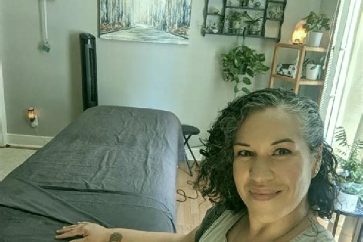 Madison, 33, a dark blonde dark-eyed ebony companion based in Thornhill. Offering Domination, 69, Massage, Erotic Massage. Available for incall and outcall, ...