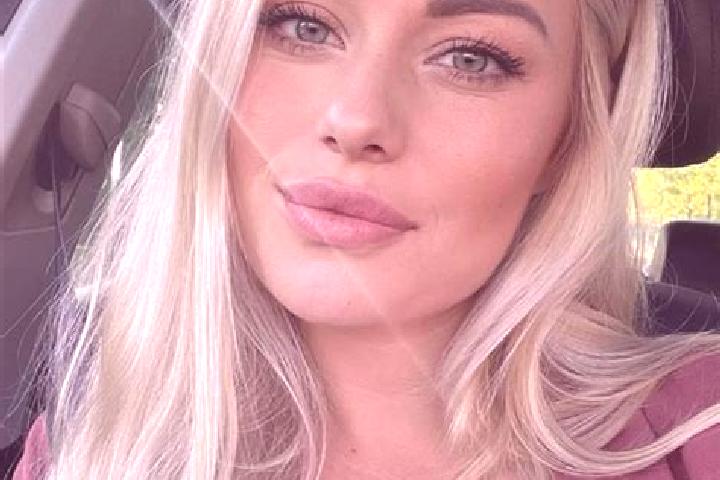 Madison, 34, a blonde hazel-eyed european companion based in Mount Juliet. Offering BDSM, Massage. Available for incall and outcall, overnight bookings avail...