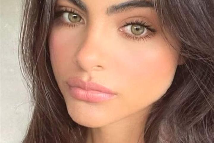 Madison, 34, a brunette green-eyed slavic companion based in Abaji. Offering Travel Companion, CIM, 69, Party Girl. Available for incall and outcall, overnig...