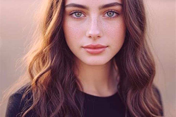 Madison, 35, a chestnut hazel-eyed mediterranean companion based in Armila. Offering Striptease, GFE, Girlfriend Experience, 69, Massage. Available for incal...