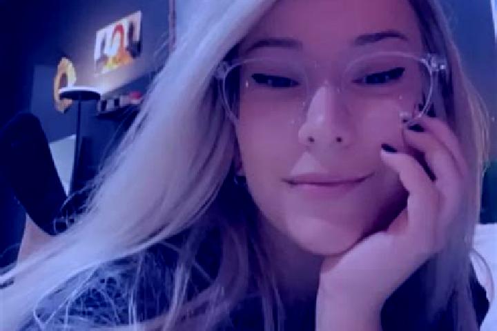 Madison, 35, a platinum blonde dark-eyed indian companion based in Magliano di Tenna. Offering Overnight, Massage, Dinner Date. Available for incall and outc...