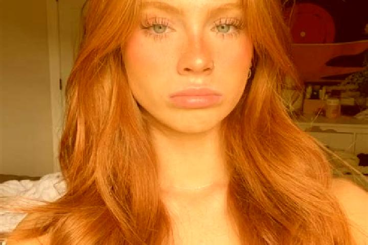 Madison, 36, a blonde brown-eyed mixed companion based in Vaudry. Offering 69, A-Level, Roleplay. Available for incall and outcall, overnight bookings availa...