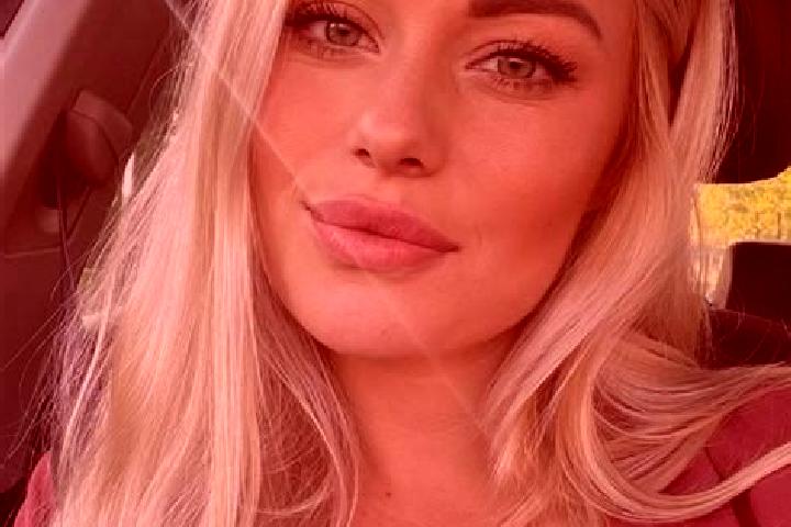 Madison, 36, a blonde hazel-eyed mediterranean companion based in Shuvakish. Offering Massage, Striptease, Couples, 69. Available for incall and outcall, ove...