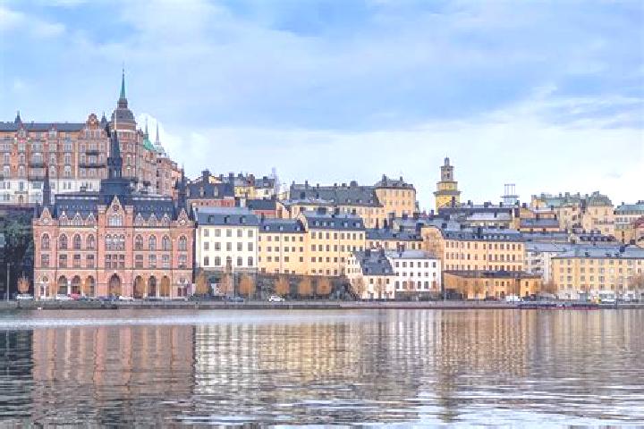 Madison, 36 — Escort in Bjoerkskatan, Sweden
