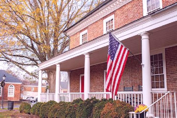 Madison, 37 — Escort in Gloucester Courthouse, United States