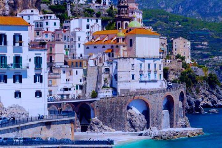 Madison, 37 — Escort in Montaldeo, Italy