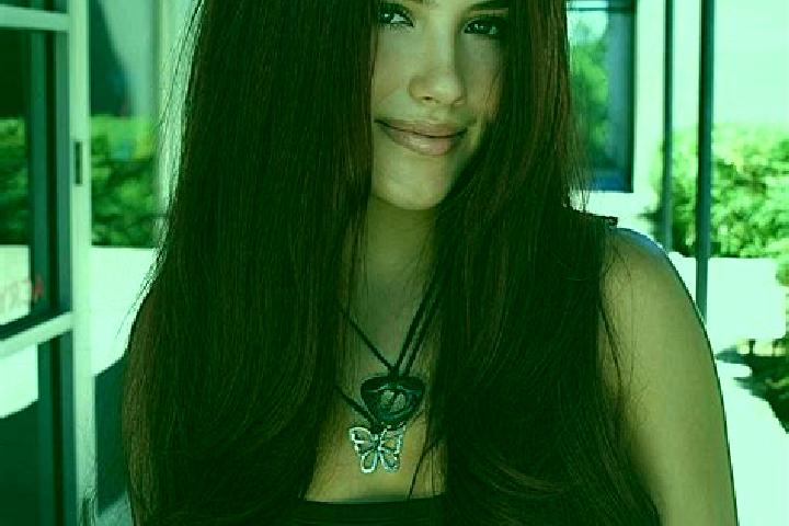 Madison, 38, a auburn dark-eyed european companion based in Catanzaro. Offering Striptease, Tantra, Domination, Party Girl. Available for incall and outcall,...