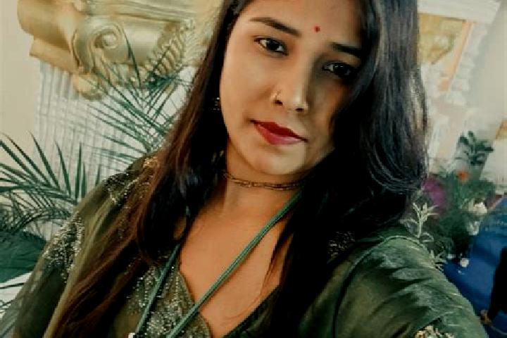 Madison, 38 — Escort in Falakata, India