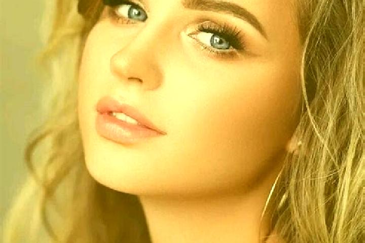 Madison, 39, a dark blonde blue-eyed asian companion based in Sanri. Offering A-Level, Tantra, Prostate Massage. Available for incall and outcall, day and ev...