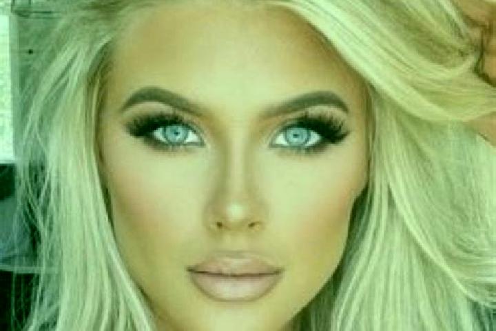 Madison, 39, a platinum blonde grey-eyed mixed companion based in Lyon 04. Offering Striptease, Dinner Date, OWO. Available for incall and outcall, overnight...
