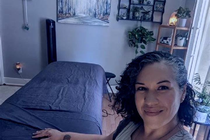 Maya, 20, a black grey-eyed asian companion based in As Salihiyah al Jadidah. Offering Tantra, Overnight, Erotic Massage, Travel Companion, OWO. Available fo...