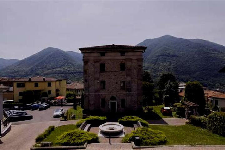 Maya, 20 — Escort in Lumezzane, Italy