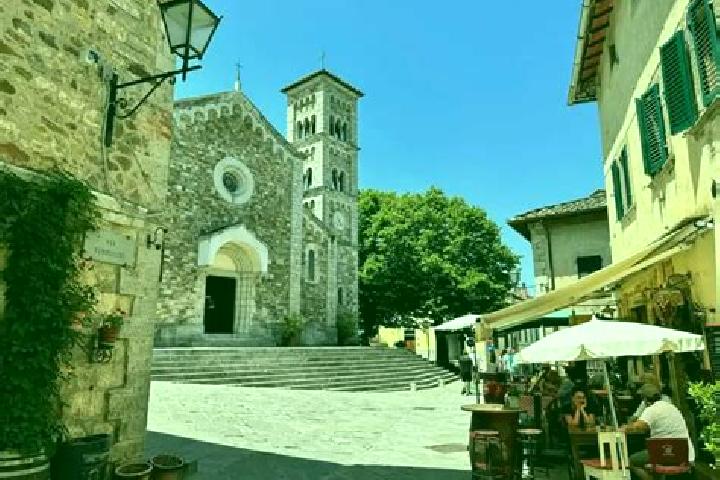 Maya, 20 — Escort in San Polo in Chianti, Italy