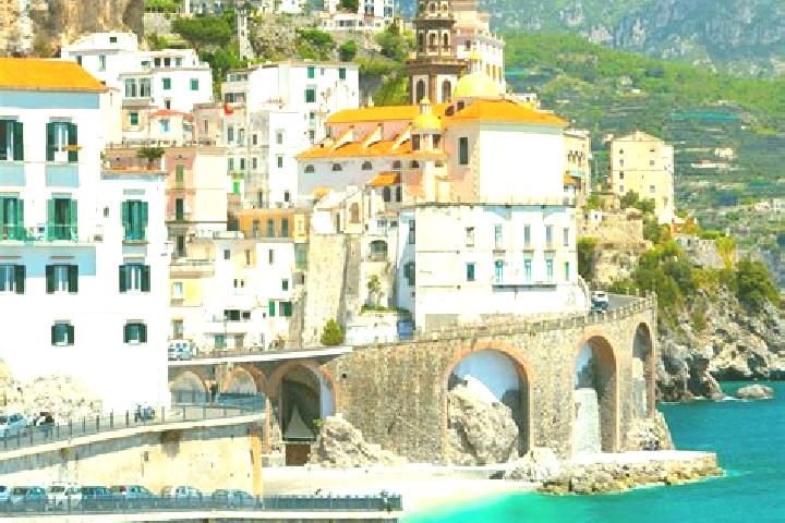 Maya, 20 — Escort in Strembo, Italy