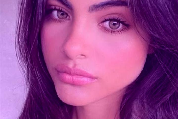 Maya, 21, a brunette green-eyed indian companion based in Banjar Geriana Kangin. Offering Deep French Kissing, Roleplay, OWO. Available for incall and outcal...