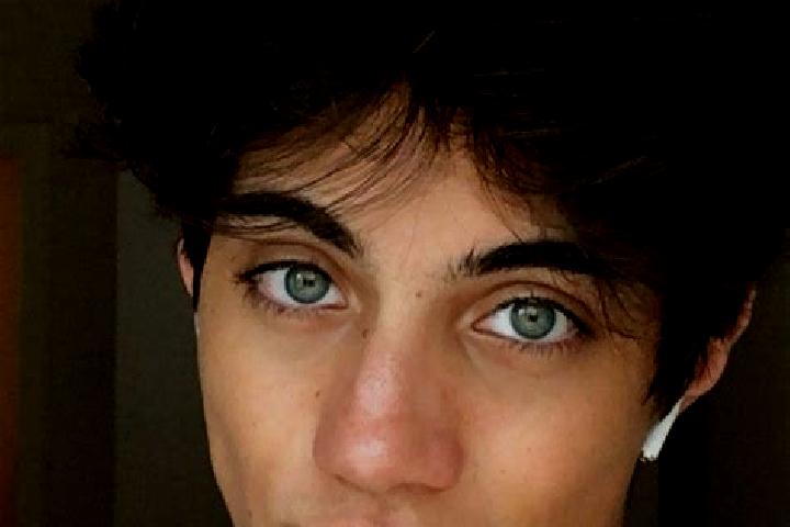 Maya, 21, a chestnut dark-eyed caucasian companion based in Vallesaccarda. Offering Fetish, CIM, Dinner Date, Couples, GFE. Available for incall and outcall,...