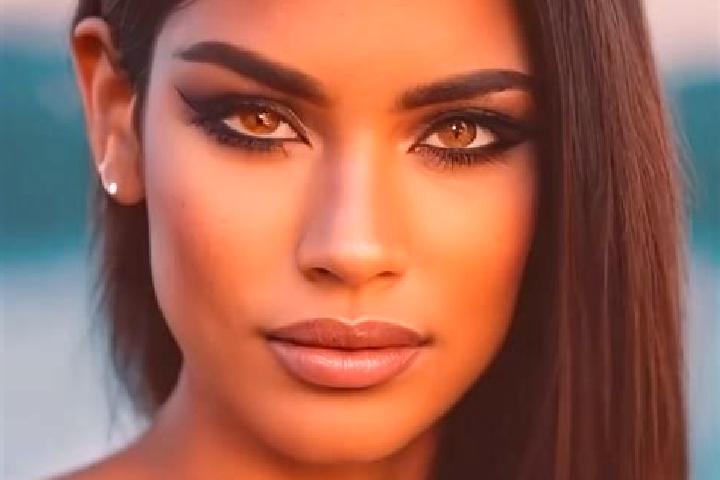 Maya, 22, a black hazel-eyed latina companion based in Tien Loc. Offering Erotic Massage, Striptease, Roleplay. Available for incall and outcall, day and eve...