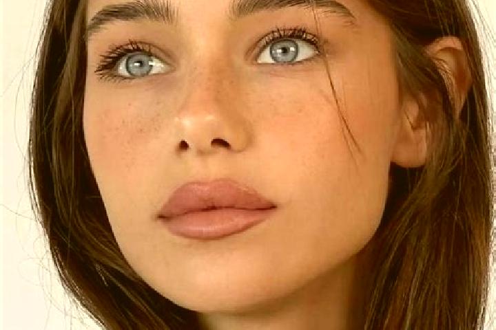 Maya, 22, a brunette brown-eyed caucasian companion based in Strasbourg. Offering Prostate Massage, BDSM, Erotic Massage. Available for incall and outcall, d...