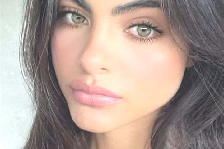 Maya, 22, a brunette green-eyed latina companion based in Gisiliba. Offering 69, Striptease, A-Level, Domination. Available for incall and outcall, overnight...