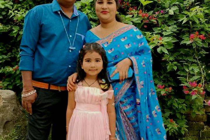 Maya, 22 — Escort in Titabar, India