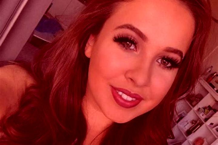 Maya, 24, a auburn amber-eyed caribbean companion based in Sant Joan de les Abadesses. Offering Fetish, Party Girl, Domination, Erotic Massage. Available for...
