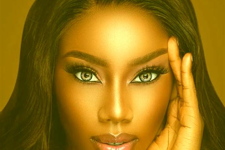 Maya, 24, a auburn blue-eyed ebony companion based in Korzhevskiy. Offering Duos, Party Girl, Roleplay, Domination, Girlfriend Experience. Available for inca...