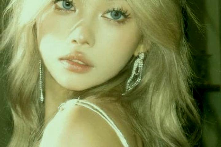 Maya, 24, a blonde grey-eyed asian companion based in Bunjwah. Offering Deep French Kissing, Fetish, OWO, Duos. Available for incall and outcall, day and eve...
