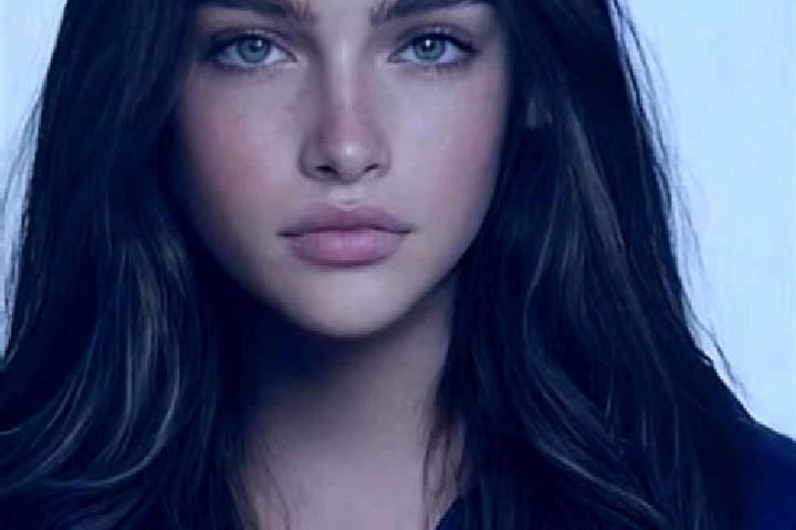 Maya, 24, a brunette amber-eyed caucasian companion based in Foucherans. Offering BDSM, Couples, Striptease, Massage, Party Girl. Available for incall and ou...