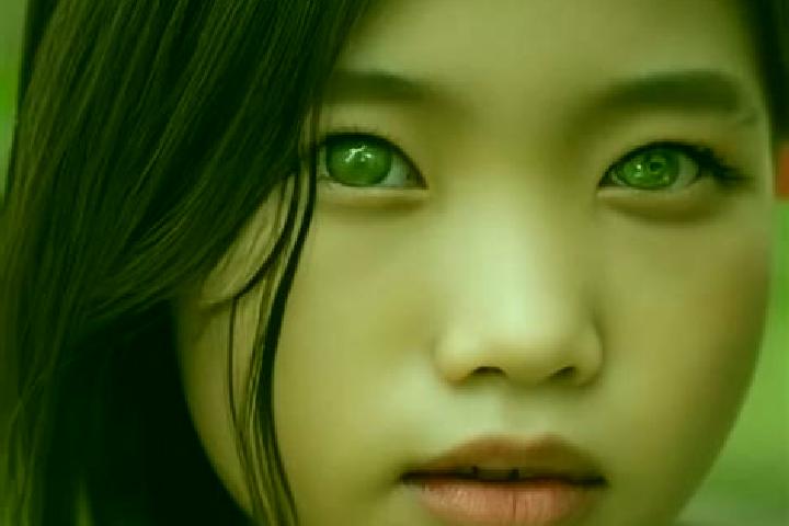 Maya, 24, a chestnut green-eyed asian companion based in Wavell Heights. Offering Overnight, Domination, Travel Companion, BDSM. Available for incall and out...