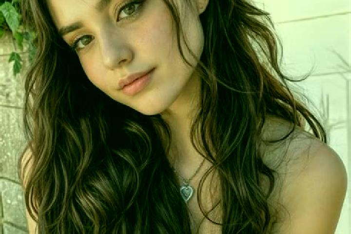 Maya, 24, a chestnut hazel-eyed middle eastern companion based in Kgomokasitwa. Offering Dinner Date, Overnight, BDSM. Available for incall and outcall, day ...